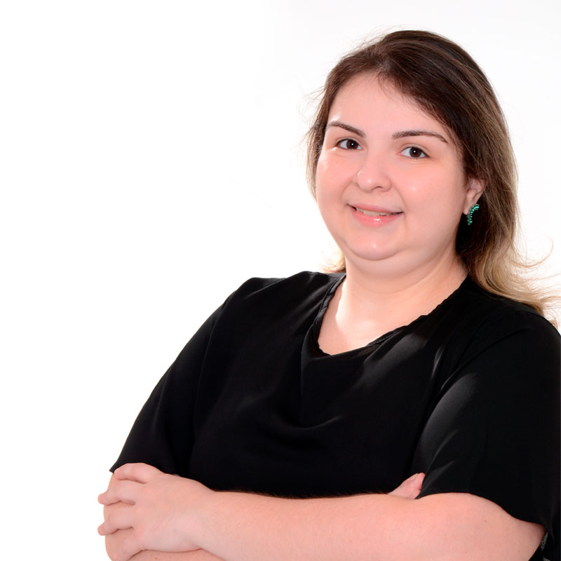 https://chebabi.com/wp-content/uploads/2021/06/Debora-Zamoner.jpg